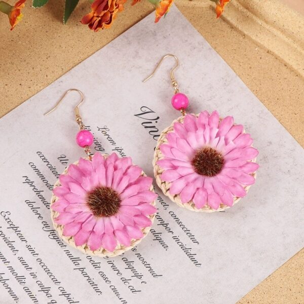 Handmade Pink Daisy Circle Rattan Earrings - Image 2