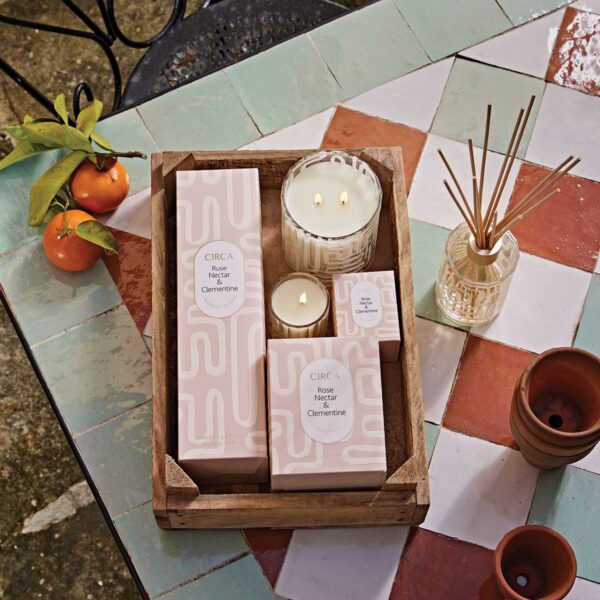 CIRCA Soy Scented Candle 350g - Rose Nectar & Clementine - Image 3