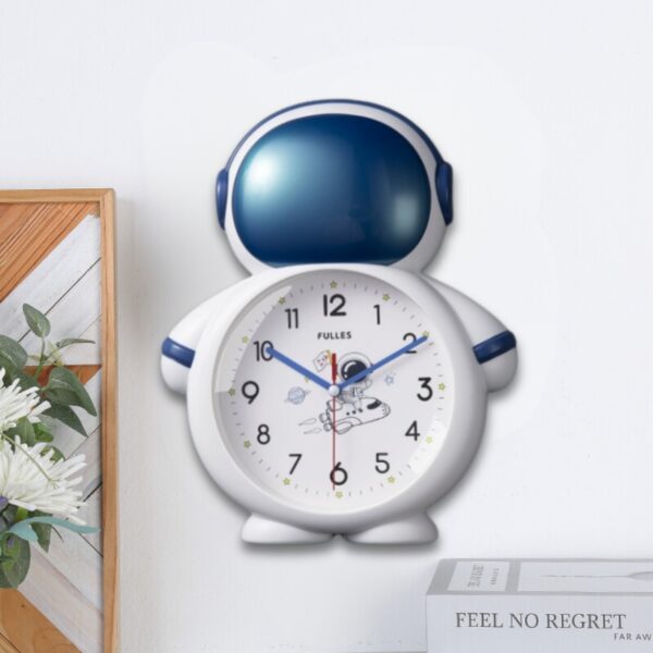 Wall Clock - Astronaut - Image 2