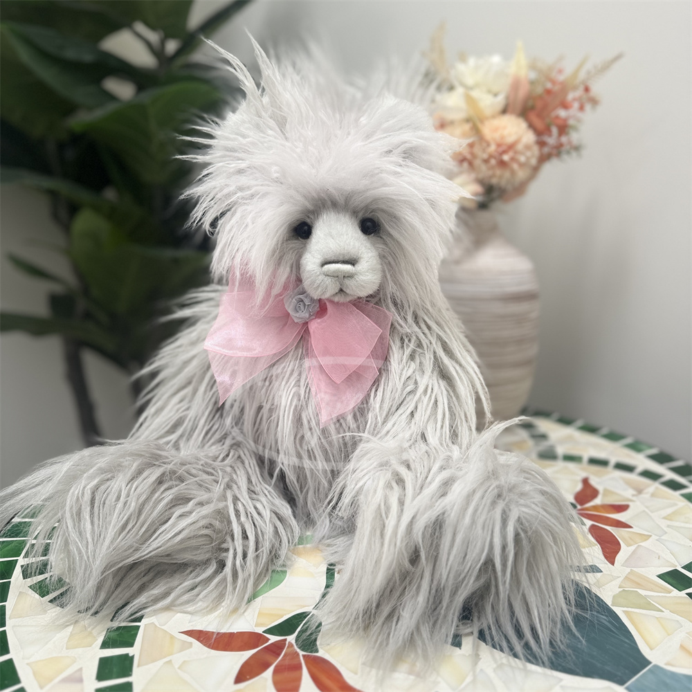 Charlie-Bears-Chrissy-01.jpg